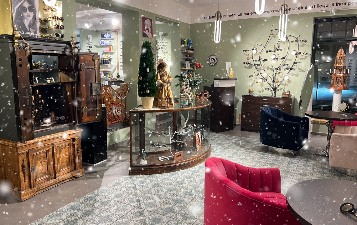 Ladenlokal des Optikers Brillen im Schmiedehof in Beelitz